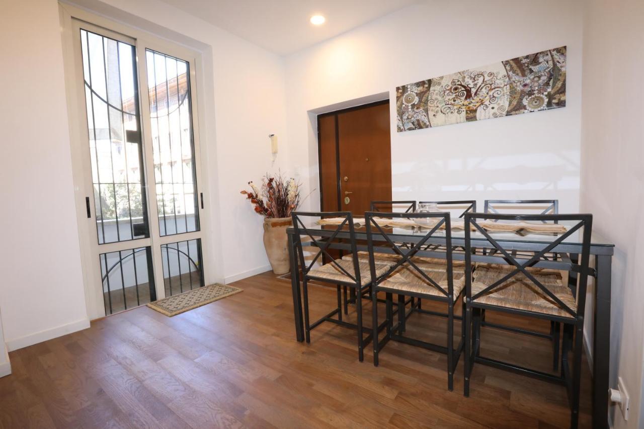 Unique Luxury Apartment And Rooms Rome Exterior photo