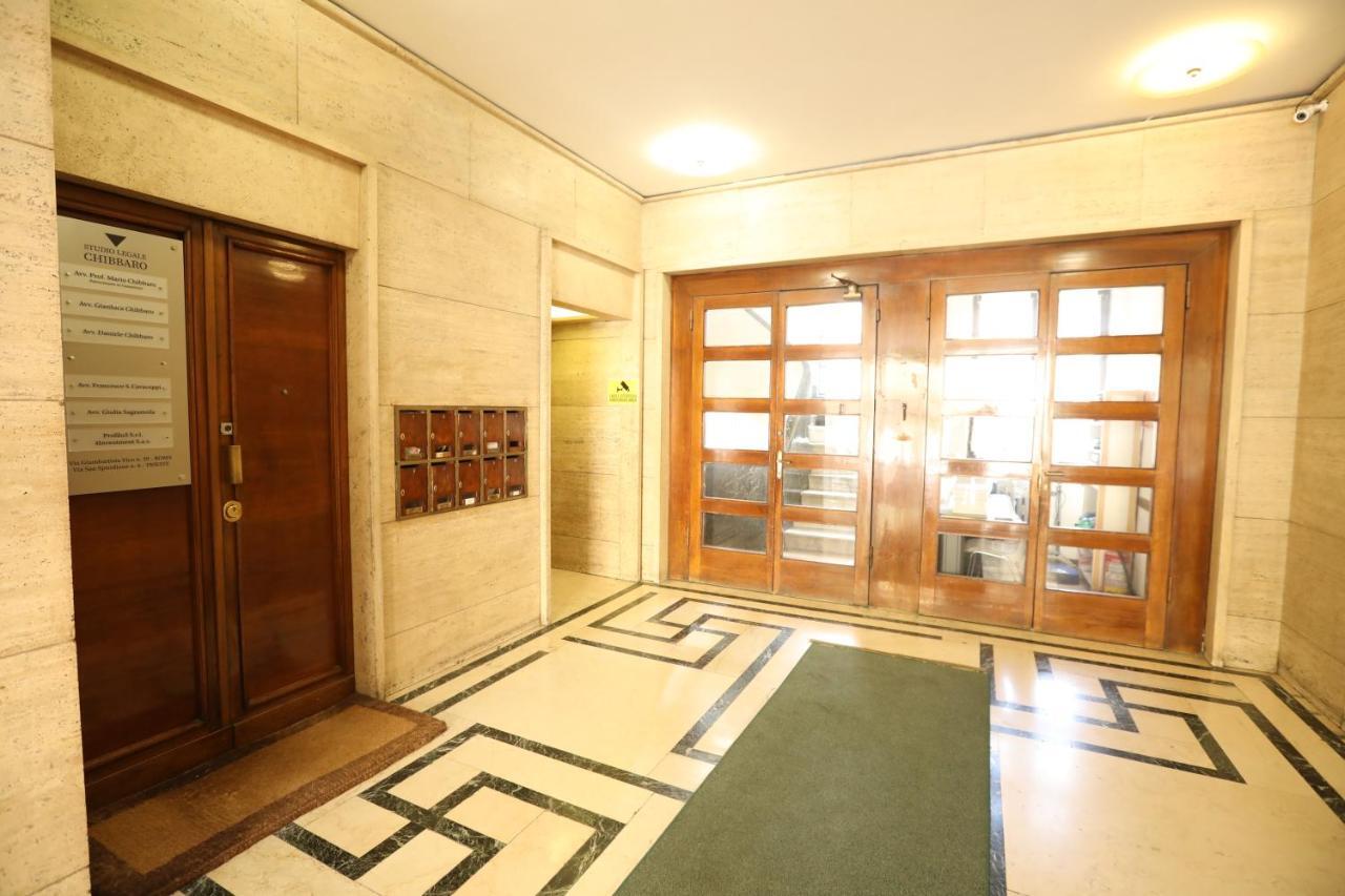 Unique Luxury Apartment And Rooms Rome Exterior photo