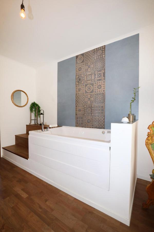 Unique Luxury Apartment And Rooms Rome Exterior photo